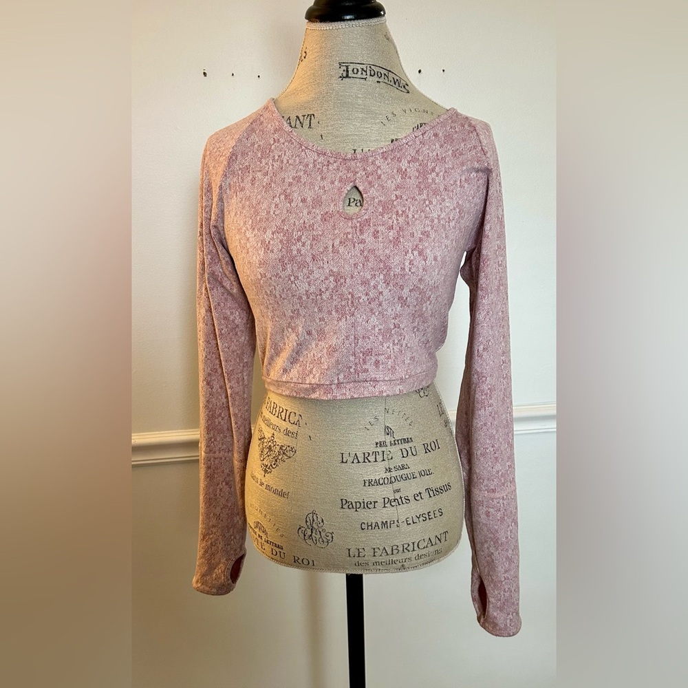 Gymshark Mauve Pink Long-Sleeve Cropped Top with Keyhole